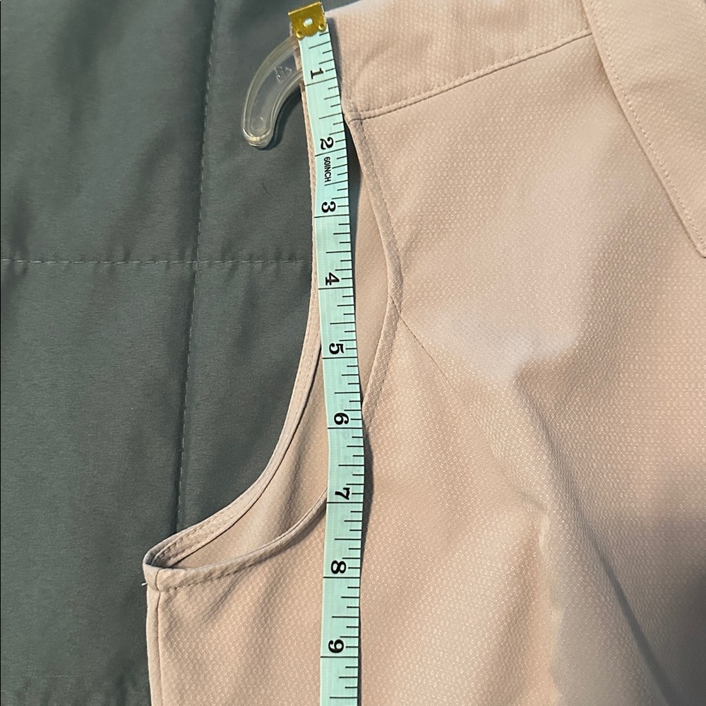 Eddie Bauer Light Gray Sleeveless Button-Down Shirt - Picture 10 of 10